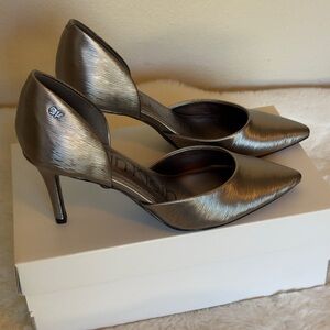 Gavin Kien Gloria d'Orsay Pump